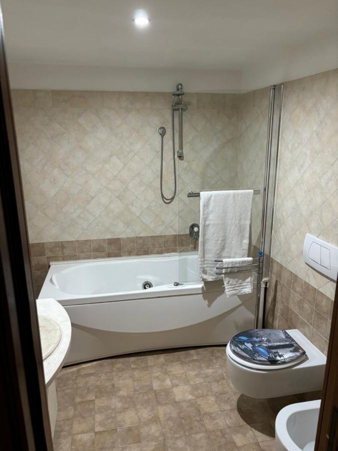 Boutique Rooms Trastevere Rome Exterior photo